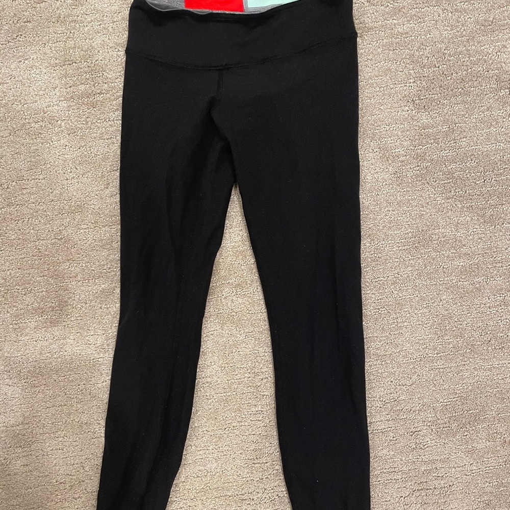 Lululemon black leggings